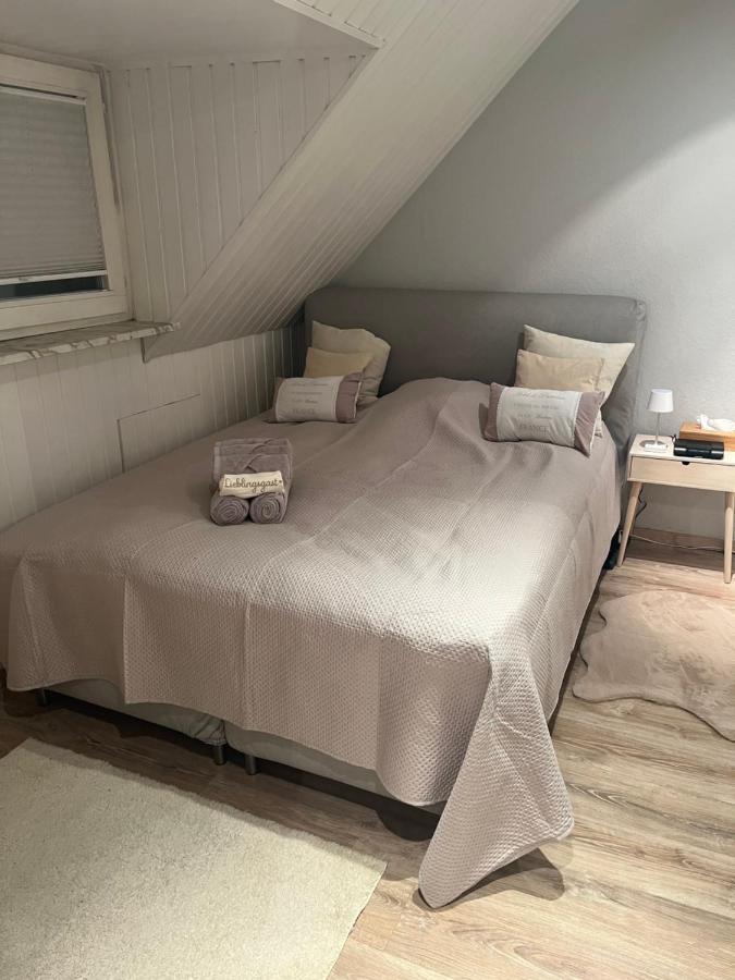 Sandys-Beachhouse Em 2024 Stadion -16 Fahrminuten Ferienwohnung Abtei Brauweiler Business Kueche Klima Parken Relax Travel Work Koeln Naehe Pulheim Exterior foto