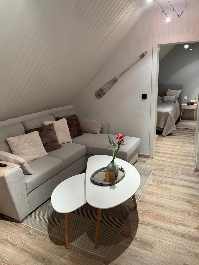 Sandys-Beachhouse Em 2024 Stadion -16 Fahrminuten Ferienwohnung Abtei Brauweiler Business Kueche Klima Parken Relax Travel Work Koeln Naehe Pulheim Exterior foto